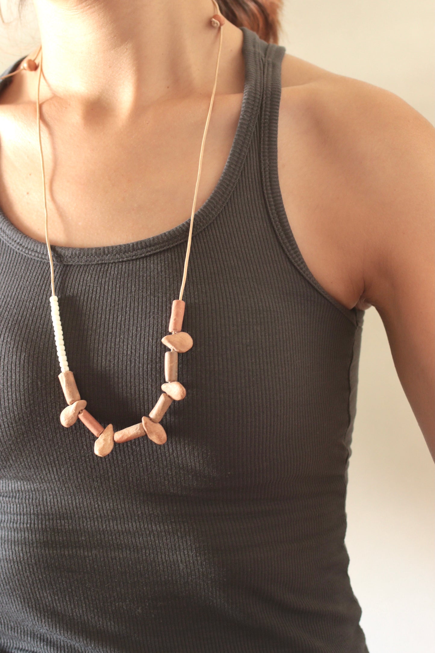 TERRACOTTA NECKLACE
