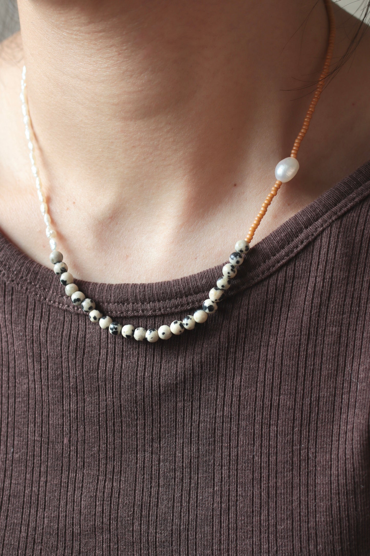 STONE NECKLACE - dalmatian jasper