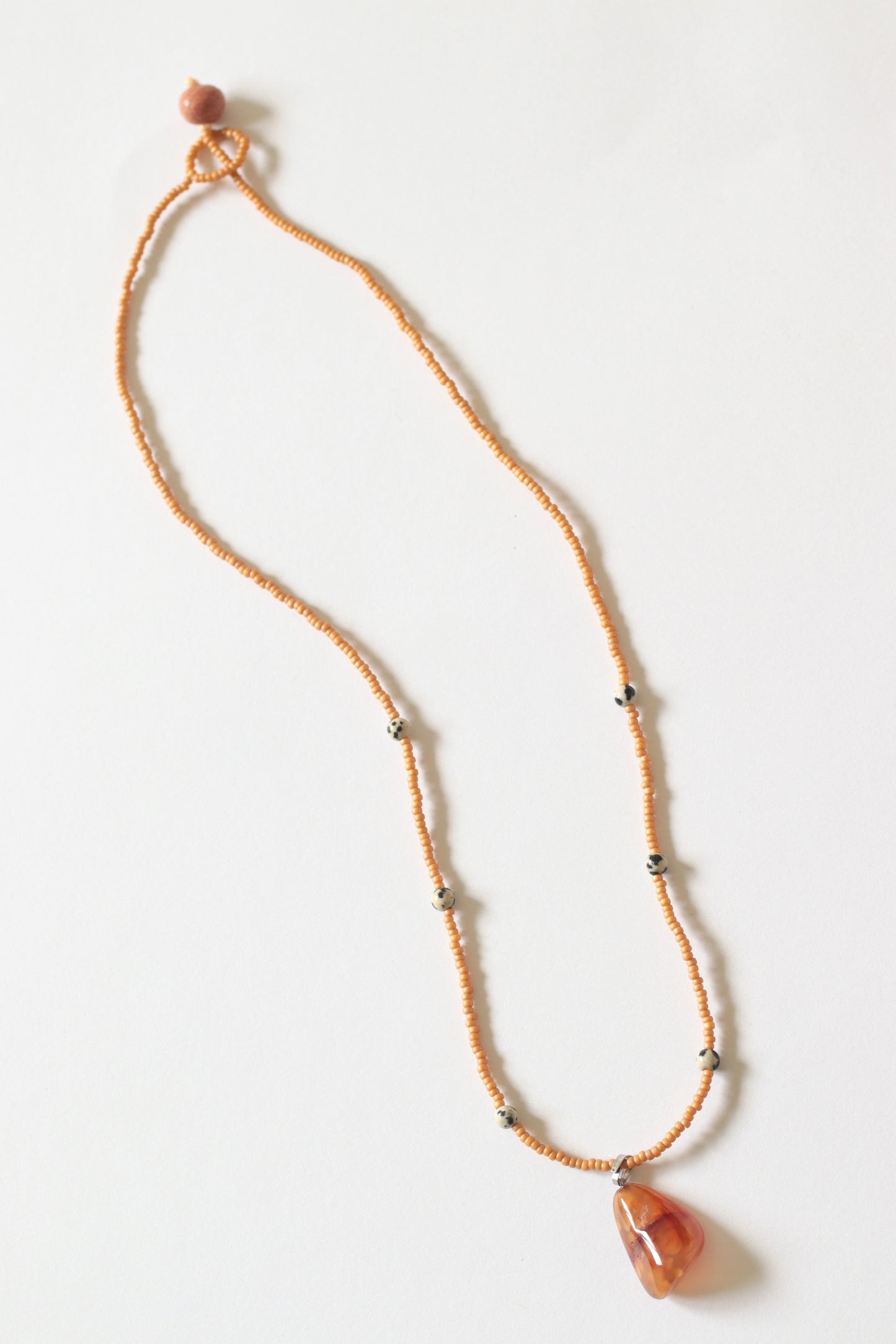 STONE NECKLACE - Orange calcite